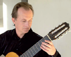 Eötvös József gitárművész